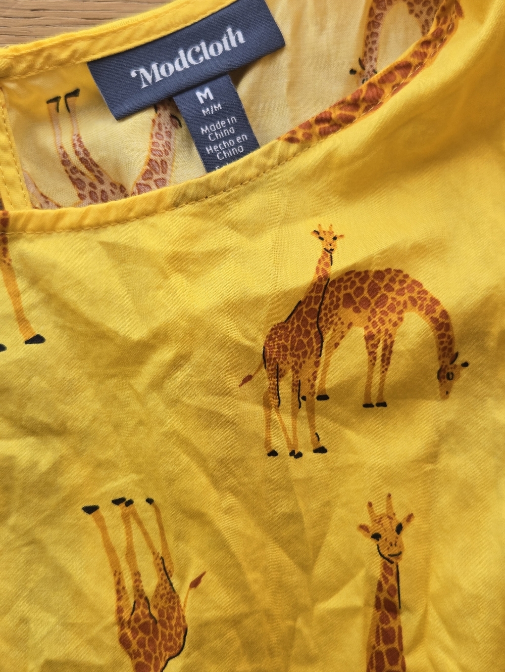 ModCloth Bold Notion Sleeveless Giraffe Print Smock Dress Size M - Picture 2 of 8